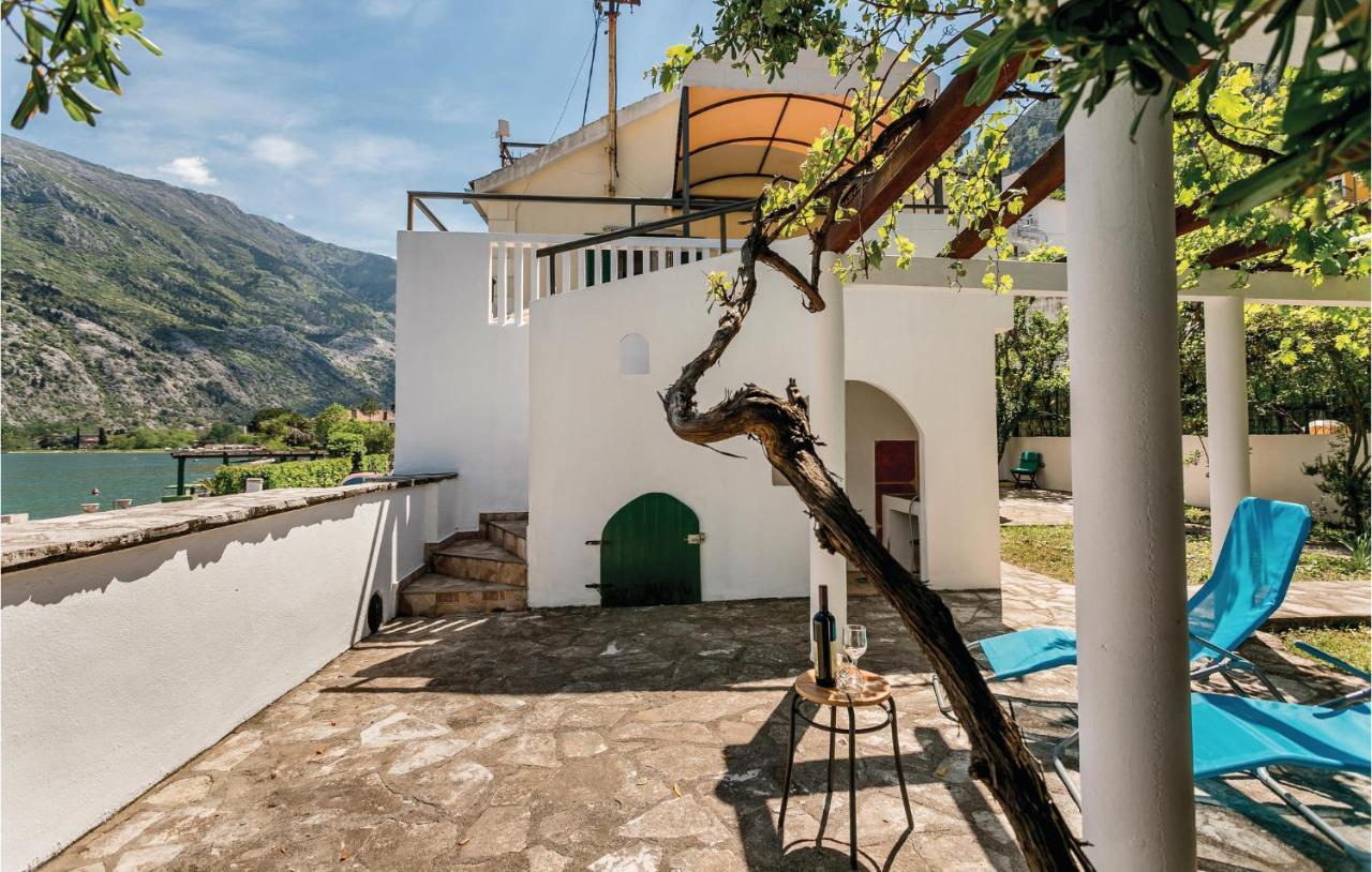 Lovely Home In Kotor With Wifi Ngoại thất bức ảnh