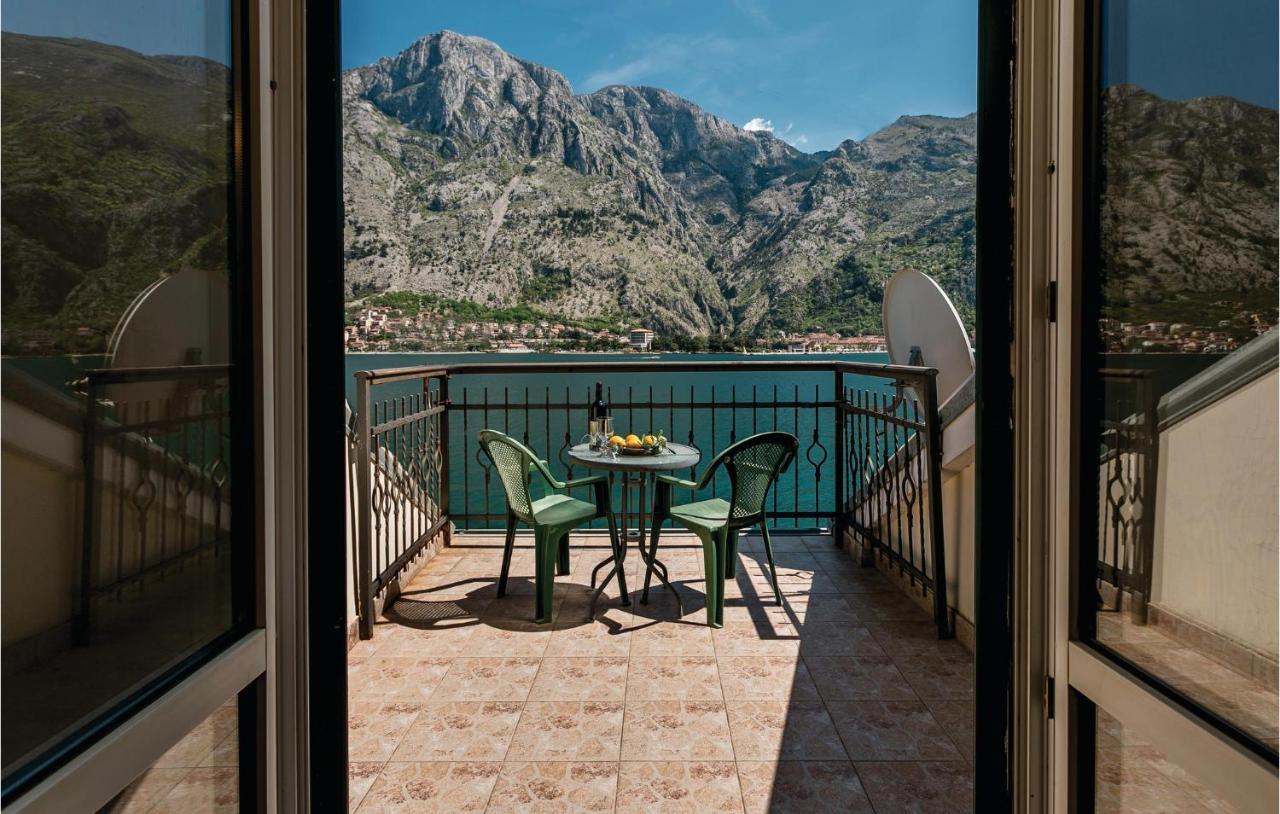Lovely Home In Kotor With Wifi Ngoại thất bức ảnh